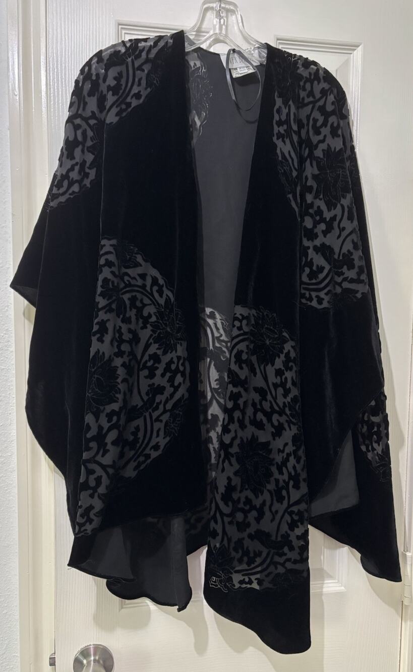Vintage Black Burnout Velvet Wrap Shawl Silk Blend Devore Floral Duster Evening